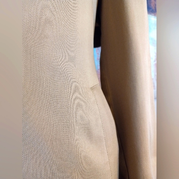 Soft Surroundings Town & Country Tan Trench Coat Pleated Back Detail Size M - Picture 10 of 13